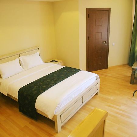 Boutique Hotel Art Villa Panorama Тбилиси Экстерьер фото