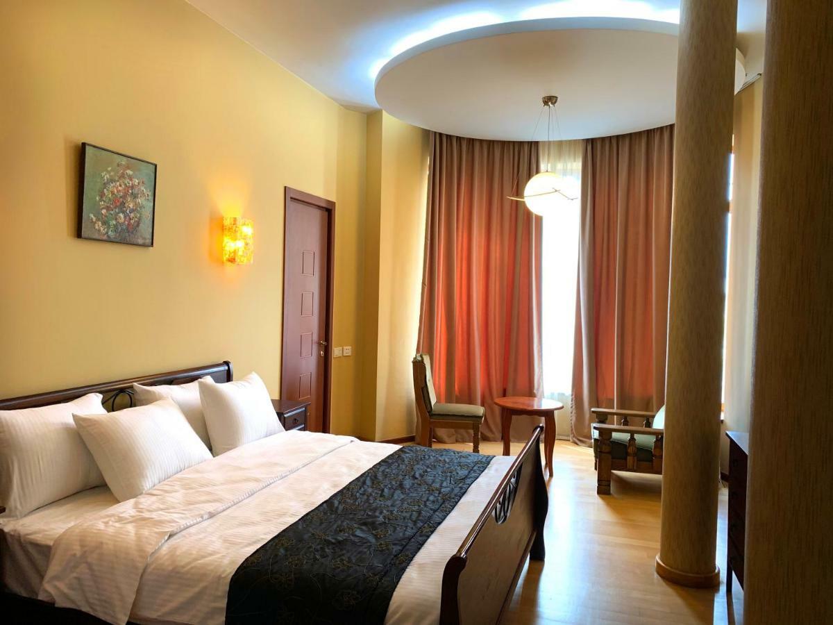 Boutique Hotel Art Villa Panorama Тбилиси Экстерьер фото